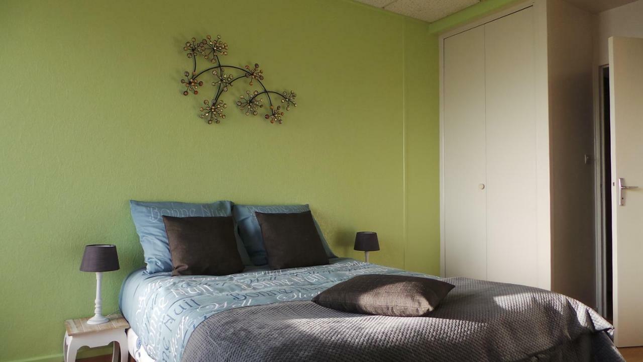 Studios Etape Du Lac Bourbon-Lancy Bagian luar foto